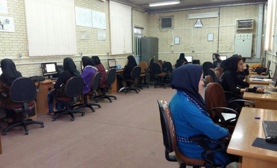 خبرنگاران گواهینامه های فنی و حرفه ای سیستان و بلوچستان خبرنگاران گواهینامه های فنی و حرفه ای سیستان و بلوچستان در سراسر کشور معتبر است